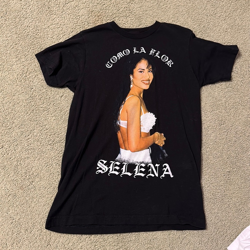 S Selena Quintanilla Como La Flor T-Shirt